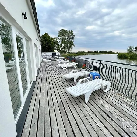 公寓 Ostoja Nad Rzeka 莱鲍